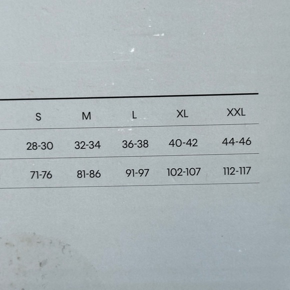 NEW Calvin Klein 3 Pack of Men’s Underwear Hip Briefs / Trunks (Black) - Picture 4 of 6